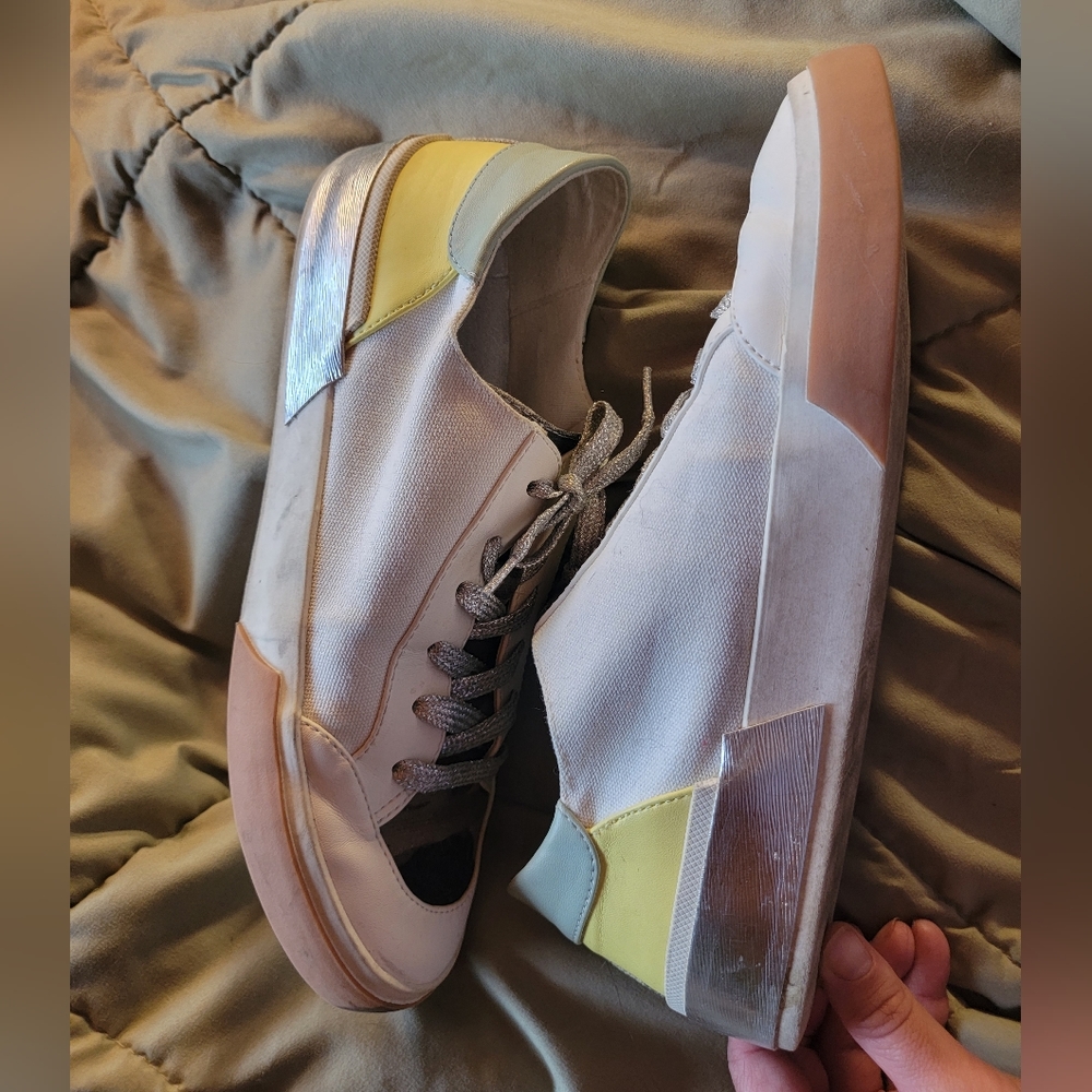 Dolce Vita Sneakers